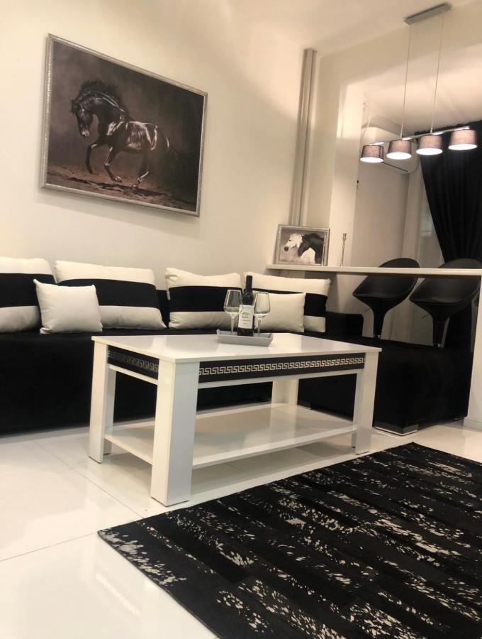 Zero-Waste Studio Apartment In Central Sofia Luaran gambar
